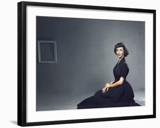 Jennifer Jones (photo)-null-Framed Photo