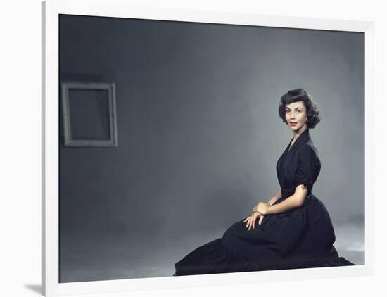 Jennifer Jones (photo)-null-Framed Photo