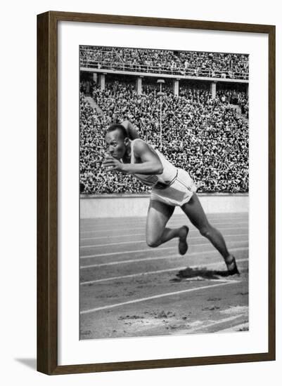 Jesse Owens at the Start of the 200 Metres at the Berlin Olympic Games, 1936-null-Framed Giclee Print