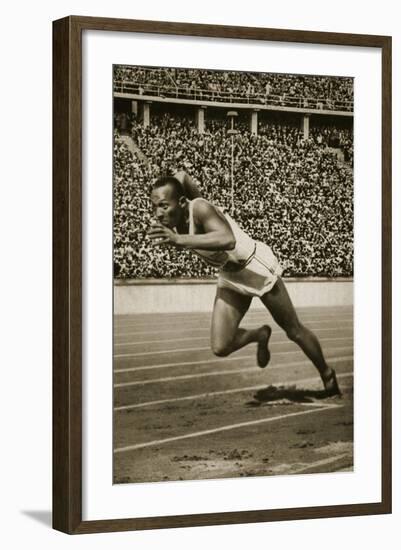 Jesse Owens at the Start of the 200m Race at the 1936 Berlin Olympics-null-Framed Giclee Print