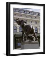 Jeune éléphant pris au piège-Emmanuel Fremiet-Framed Giclee Print