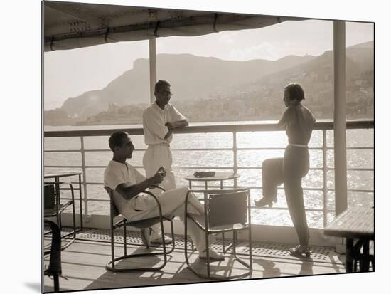 Jeunes Gens Sur le Pont D'Un Bateau Dans la Baie de Monte Carlo, 1920-Charles Delius-Mounted Art Print