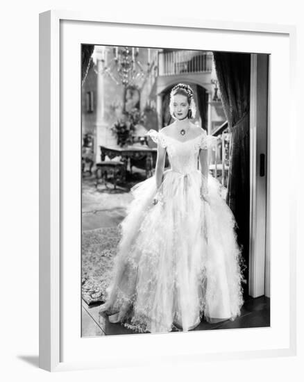 Jezebel, Bette Davis, 1938-null-Framed Photo