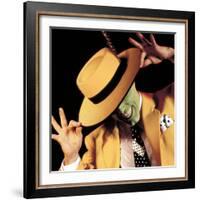 JIM CARREY. "THE MASK" [1994], directed by CHUCK RUSSELL.-null-Framed Photographic Print