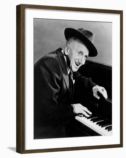 Jimmy Durante, 1950s-null-Framed Photo