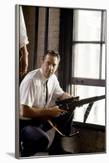 JKF directed by OLIVER STONE Kevin Costner (photo)-null-Framed Photo