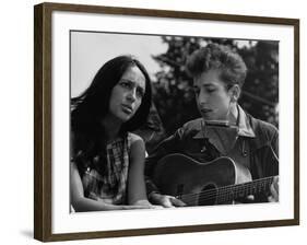 Joan Baez and Bob Dylan Singing at the 1963 Civil Rights March on Washington-null-Framed Photo