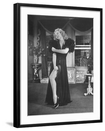 'Joan Blondell as Burlesque Queen Honey Bee Carroll in Scene from