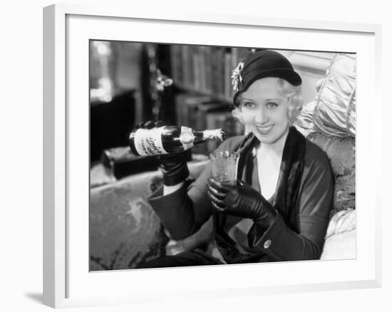 Joan Blondell: The Crowd Roars, 1932-null-Framed Photographic Print