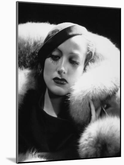 Joan Crawford, 1932-null-Mounted Photographic Print
