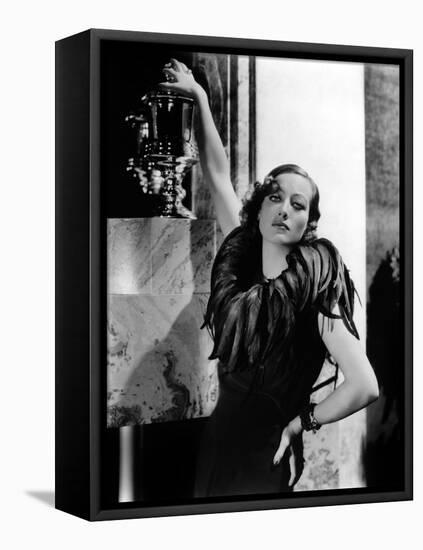 JOAN CRAWFORD dans les annees 30 JOAN CRAWFORD IN THE 30'S (b/w photo)-null-Framed Stretched Canvas