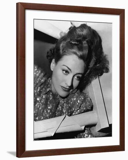 JOAN CRAWFORD dans les annees 30 JOAN CRAWFORD IN THE 30'S (b/w photo)-null-Framed Photo