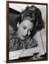 JOAN CRAWFORD dans les annees 30 JOAN CRAWFORD IN THE 30'S (b/w photo)-null-Framed Photo