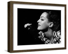 Joan Crawford Dans Les Annees 30 Joan Crawford in the 30's-null-Framed Photo