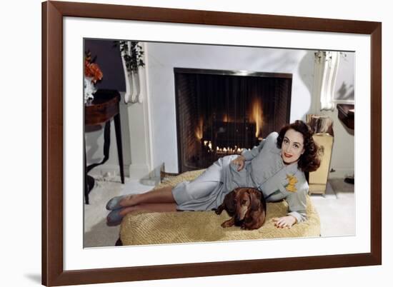 Joan Crawford (photo)-null-Framed Photo