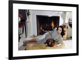 Joan Crawford (photo)-null-Framed Photo
