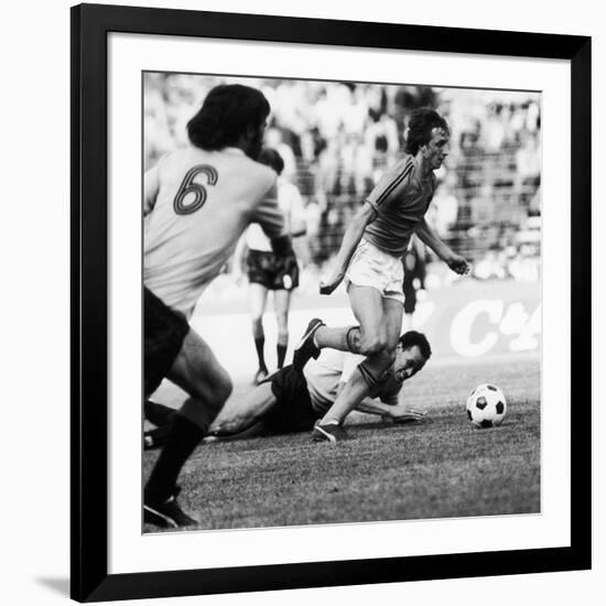 Johan Cruyff (1947-)-null-Framed Giclee Print