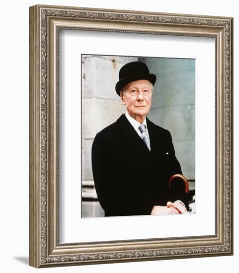 John Gielgud, Arthur (1981)-null-Framed Photo