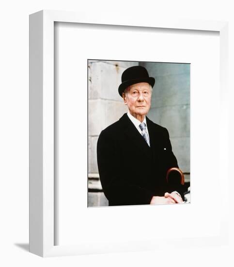 John Gielgud, Arthur (1981)-null-Framed Photo