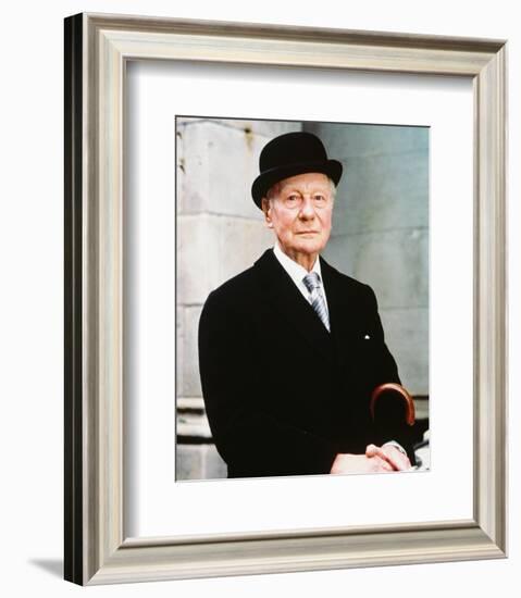 John Gielgud, Arthur (1981)-null-Framed Photo