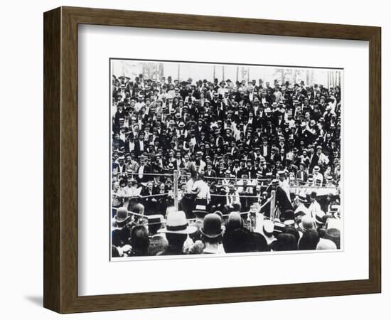 John L. Sullivan V. Jake Kilrain at Richburg, Mississippi on 18th July, 1889-American Photographer-Framed Giclee Print