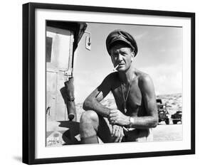 John Mills, Ice-Cold in Alex (1958)-null-Framed Photo