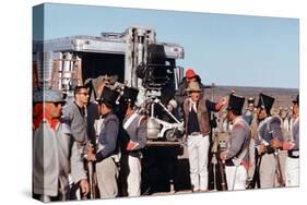 John Wayne sur le tournage by son film Alamo en, 1960 (photo)-null-Stretched Canvas