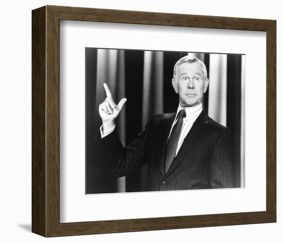 Johnny Carson, The Tonight Show Starring Johnny Carson (1962)-null-Framed Photo