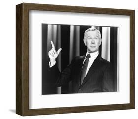 Johnny Carson, The Tonight Show Starring Johnny Carson (1962)-null-Framed Photo