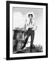 JOHNNY GUITARE, 1954 DIRECETD BY NICOLAS RAY Joan Crawford (b/w photo)-null-Framed Photo