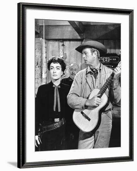 JOHNNY GUITARE, 1954 directed by NICOLAS RAY Joan Crawford and Sterling Hayden (b/w photo)-null-Framed Photo