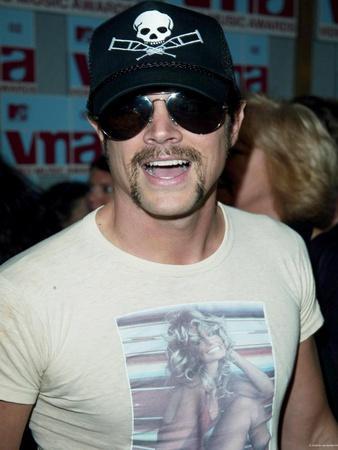 https://imgc.allpostersimages.com/img/posters/johnny-knoxville_u-L-Q1IK4TO0.jpg?artPerspective=n