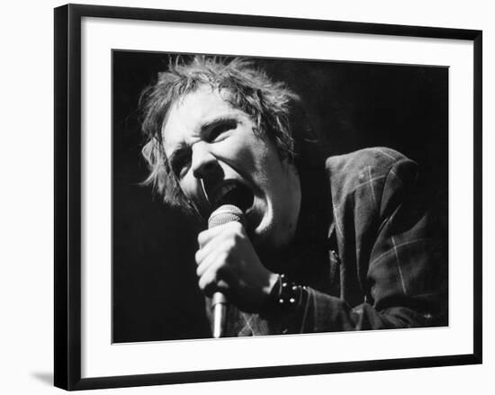 Johnny Rotten Sings-Associated Newspapers-Framed Photo