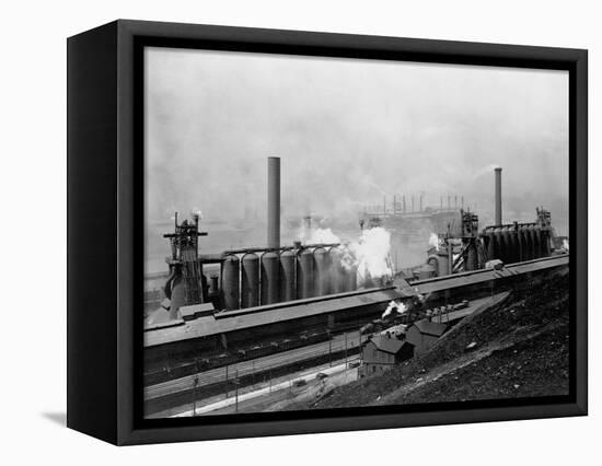 Jones and Laughlin Steel Plant, Pittsburgh, Pennsylvania-null-Framed Stretched Canvas