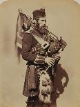 Piper David Muir, 42nd Highlanders-Joseph Cundall and Robert Howlett-Photographic Print