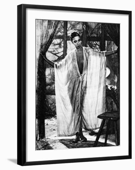 Josephine Baker-null-Framed Photographic Print