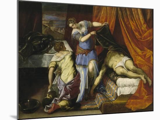 Judith and Holofernes, c.1577-Jacopo Robusti Tintoretto-Mounted Giclee Print