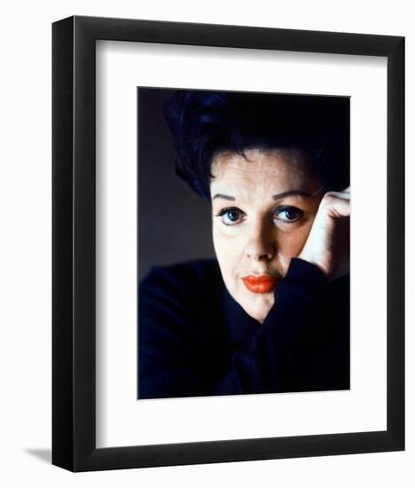 Judy Garland-null-Framed Photo