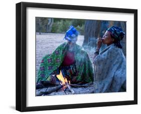 Jul'Hoan !Kung Bushman, Two Women Smoke around Fire in Village, Bushmanland, Namibia-Kim Walker-Framed Premium Photographic Print