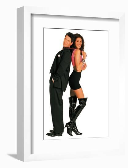 JULIA ROBERTS; RICHARD GERE. "Pretty Woman" [1990], directed by GARRY MARSHALL.-null-Framed Photographic Print