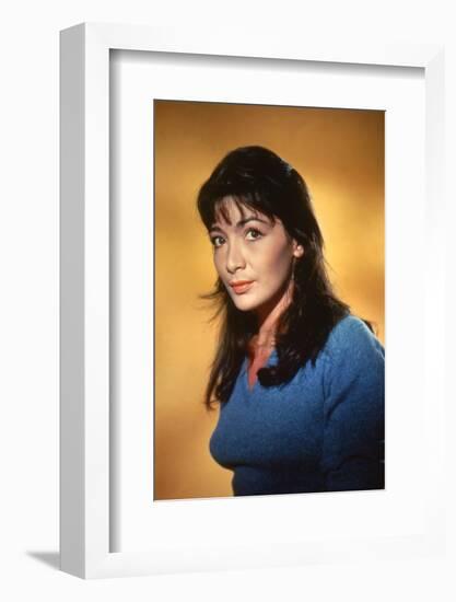 JULIETTE GRECO, 1957 (photo)-null-Framed Photo