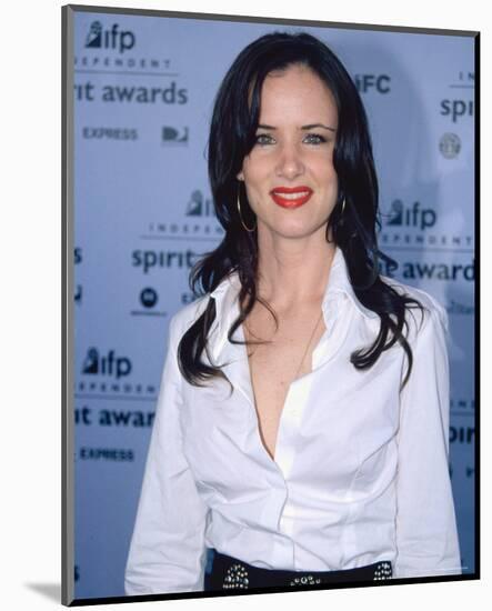 Juliette Lewis-null-Mounted Photo