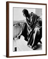 Julius Caesar, 1953-null-Framed Photographic Print