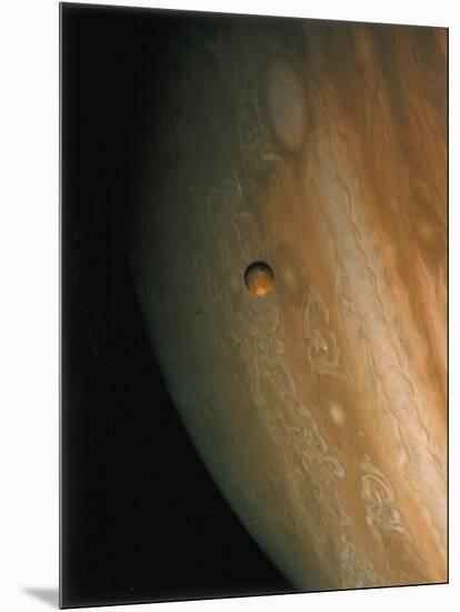 Jupiter and Io, One of its Moons, 1979-null-Mounted Giclee Print