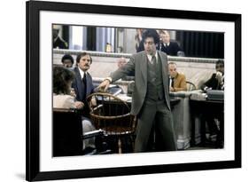 Justice pour tous AND JUSTICE FOR ALL by Norman Jewison with Al Pacino, 1979 (photo)-null-Framed Photo