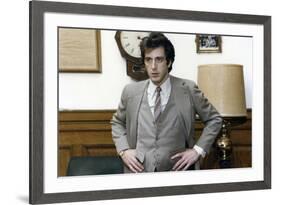 Justice pour tous AND JUSTICE FOR ALL by Norman Jewison with Al Pacino, 1979 (photo)-null-Framed Photo