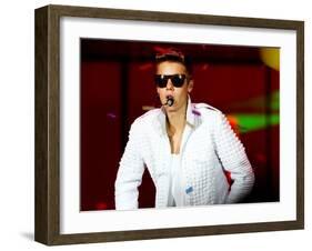 Justin Bieber-null-Framed Photo