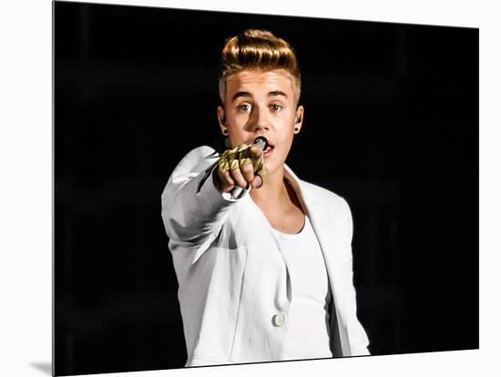 Justin Bieber-null-Mounted Photo