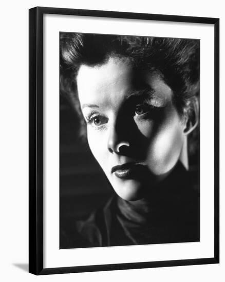 Katharine Hepburn, 1936-null-Framed Photographic Print