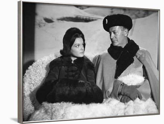 KATIA, 1959 directed by ROBERT SIODMAK Romy Schneider and Curt J (b/w photo)-null-Framed Photo